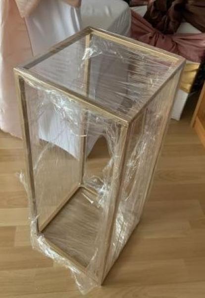 1x Blumenständer, Dekoständer. Metall (nicht zerlegbar)