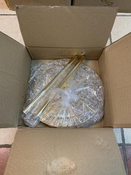 Blumenständer, Dekoständer mit Krystal Hänger (Verleih)